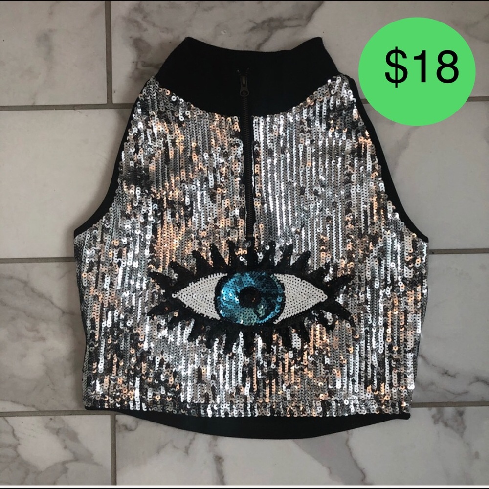 NASTY GAL EYE CANDY SEQUINED CROP TOP ZIP NECK-S